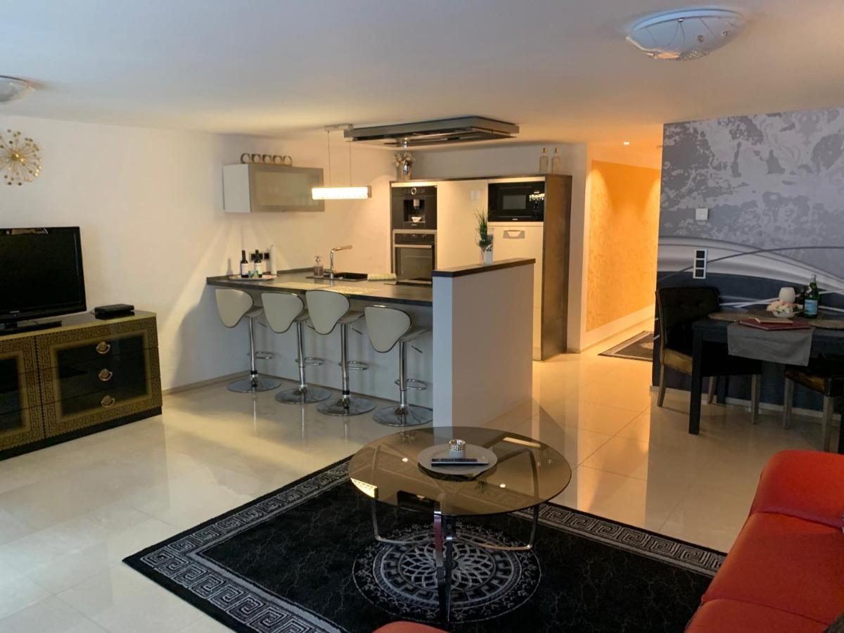 Apartamento Luxus Domizil Villingen-Schwenningen Exterior foto